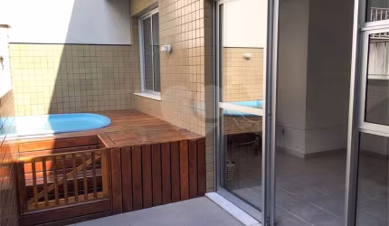 Cobertura com 3 quartos à venda em Santa Rosa - RJ