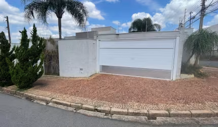 Casa para Venda em Americana, Vila São Pedro, 3 dormitórios, 1 suíte, 2 banheiros, 3 vagas