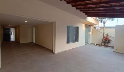 Casa para Venda em Nova Odessa, Jardim Santa Rosa, 4 dormitórios, 1 suíte, 3 banheiros, 3 vagas