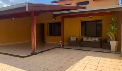 Casa para Venda em Nova Odessa, Jardim Santa Rosa, 3 dormitórios, 1 suíte, 3 banheiros, 4 vagas
