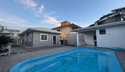 casa ampla com quintal