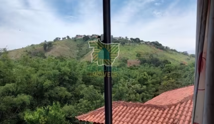 Linda Granja/ Chácara em Simão Pereira
