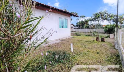 Casa | Balneário Barra do Sul | Salinas