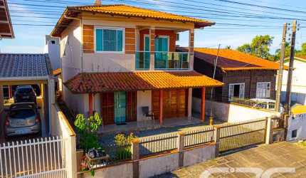 Casa | Balneário Barra do Sul | Costeira