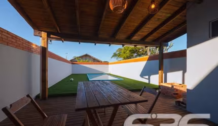 Casa | Balneário Barra do Sul | Salinas