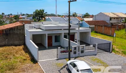Casa | Balneário Barra do Sul | Salinas