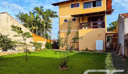 Casa | Balneário Barra do Sul | Salinas