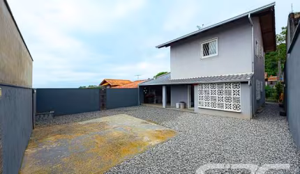 Casa | Joinville | Paranaguamirim