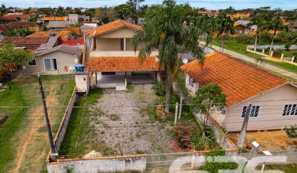 Casa | Balneário Barra do Sul | Salinas