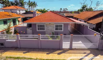 Casa | Balneário Barra do Sul | Centro