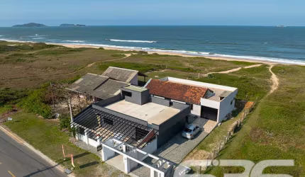 Casa | Balneário Barra do Sul | Salinas