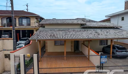 Casa | Joinville | Iririú