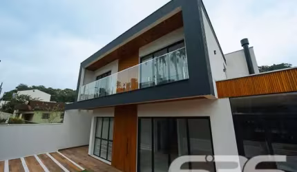 Casa | Joinville | Floresta