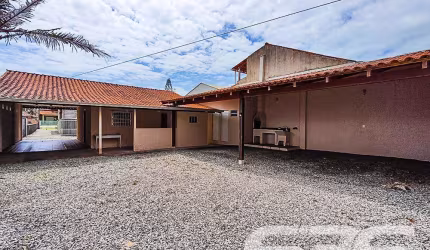Casa | Balneário Barra do Sul | Centro