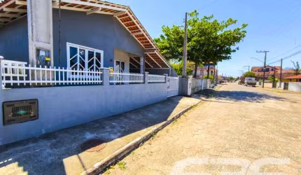 Casa | Balneário Barra do Sul | Centro