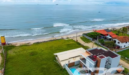Casa | Balneário Barra do Sul | Centro