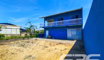 Casa | Balneário Barra do Sul | Salinas