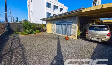 Casa | Joinville | Iririú