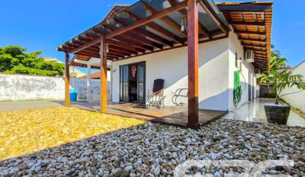 Casa | Balneário Barra do Sul | Pinheiros | Quartos 4