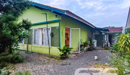 Casa | Joinville | Saguaçu