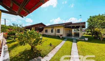 Casa | Balneário Barra do Sul | Costeira