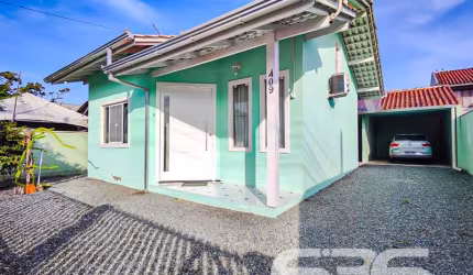 Casa | Balneário Barra do Sul | Costeira