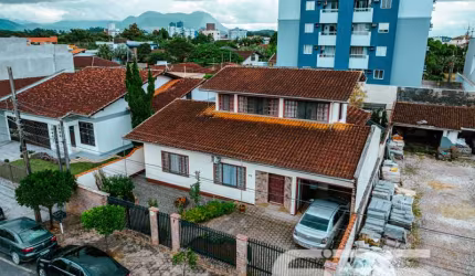 Casa | Joinville | Costa e Silva