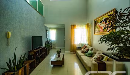 Casa | Joinville | Iririú