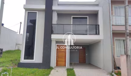 Sobrado no Cond. villaggio Di Napoli com três quartos sendo uma ampla suíte