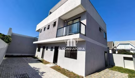 Sobrado próx. ao SESI Boqueirão com quartos quartos/suíte e terraço
