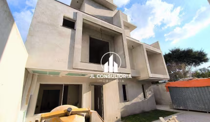 Sobrado à venda, 135 m² por R$ 635.000,00 - Pinheirinho - Curitiba/PR