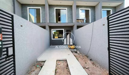 Sobrado no Umbará com ótimo padrão de acabamento