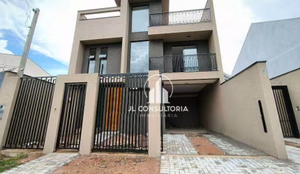 Sobrado no Alto Boqueirão três quartos/suíte - Terraço aberto - ótimo acabamento