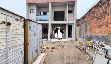 Sobrado com 3 dormitórios à venda, 87 m² por R$ 479.000 - Sítio Cercado - Curitiba/PR