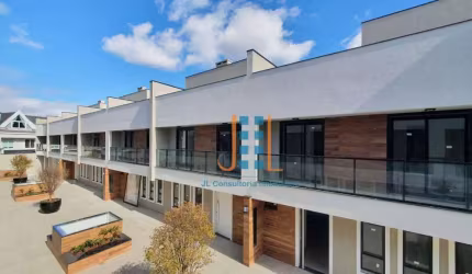 Sobrado à venda, 240 m² por R$ 1.650.000,00 - Santo Inácio - Curitiba/PR