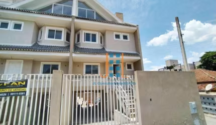 Sobrado à venda, 190 m² por R$ 990.000,00 - Uberaba - Curitiba/PR
