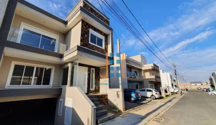 Sobrado à venda, 210 m² por R$ 1.100.000,00 - Pinheirinho - Curitiba/PR