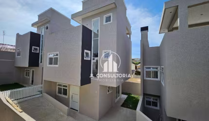 Sobrado com terraço no xaxim