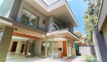 Casa em condomínio fechado com 4 quartos à venda na Avenida Cândido Hartmann, 5148, Santa Felicidade, Curitiba por R$ 4.328.597