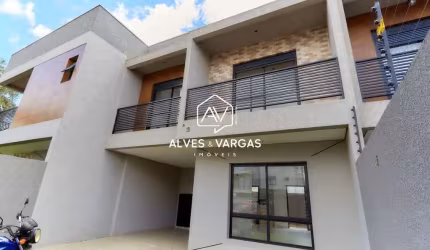 Casa com 3 quartos à venda na Rua Francisco Timóteo de Simas, 670, Uberaba, Curitiba por R$ 680.000