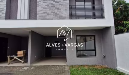 Casa com 3 quartos à venda na Rua Simão Brante, 554, Uberaba, Curitiba por R$ 699.000