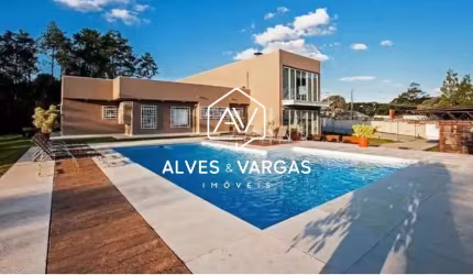 Casa com 5 quartos à venda na Rua Otto Willi Michaelis, 160, Butiatuvinha, Curitiba por R$ 7.220.000