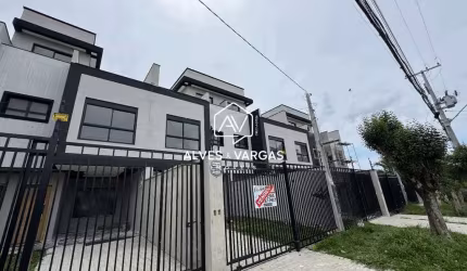 Casa com 3 quartos à venda na Rua Cuiabá, 1509, Cajuru, Curitiba por R$ 789.000