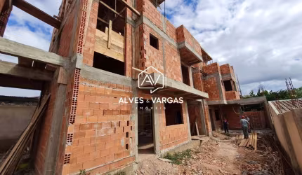 Casa com 3 quartos à venda na Rua Luiz Delfino, 168, Portão, Curitiba por R$ 789.000