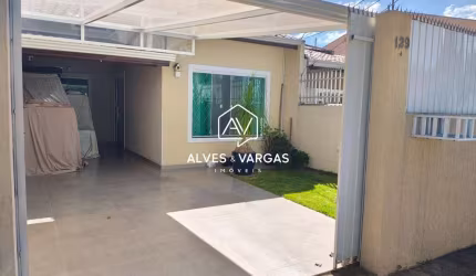 Casa com 3 quartos à venda na Fortaleza, 129, Alto Tarumã, Pinhais por R$ 465.000