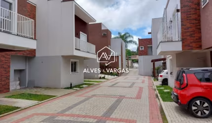 Casa em condomínio fechado com 3 quartos à venda na Rua Bernardo Sobieck, 486, Campo Comprido, Curitiba por R$ 794.872