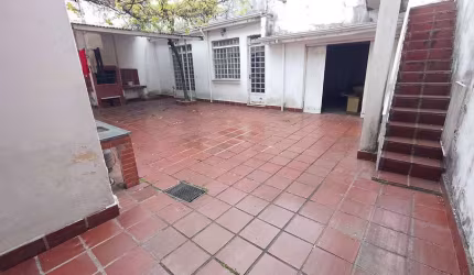 CASA 4D no bairro Menino Deus em Porto Alegre