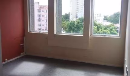 CONJUNTO/SALA no bairro Floresta em Porto Alegre