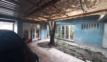 CASA 3D no bairro Menino Deus em Porto Alegre