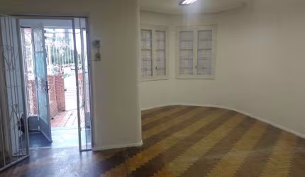 CASA 3D no bairro MENINO DEUS em PORTO ALEGRE